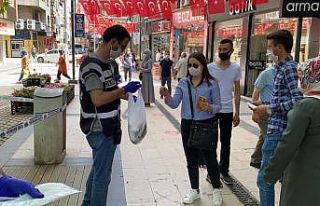 Emniyetten ücretsiz maske dağıtımı