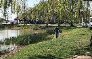 Ergene Belediyesi larva ile mücadele çalışmalarını...