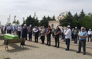 Eski il milli eğitim müdürü son yolculuğuna uğurlandı