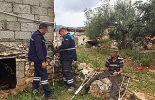 Evi su basan 65 yaş üstü Ramazan amcaya yardım...