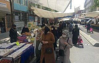 Fatih Çarşamba Pazarında yoğunluk