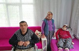 Fedakar anne, bir evladının gören gözü, diğer...