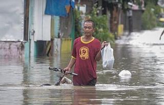 Filipinler’i Vongfong tayfunu vurdu: 1 ölü