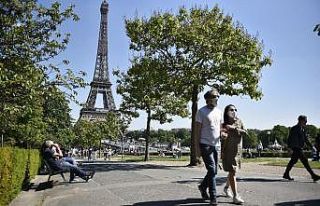 Fransa’da son 24 saatte korona virüsten 483 ölüm