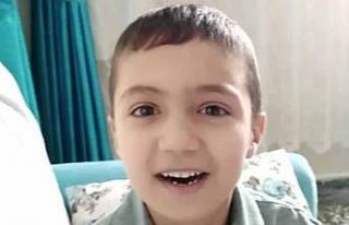 Gercüş’te çocuklar Anneler Günü’nü evlerinde...