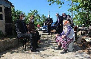Giresun Valisi’nden şehit annesine ‘Anneler Günü’...