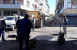 Gölbaşı Belediyesi asfalt çalışmaları devam...