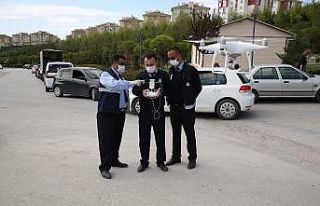 Gölbaşı Belediyesinden Covid-19 mücadelesine droneli...