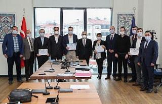 Görev süreleri dolan Encümen üyelerine teşekkür...