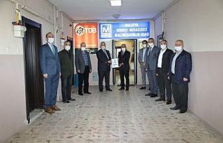 Güder’dan muhasebecilere maske