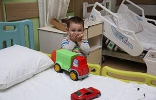 Hastanedeki minik Fetih’in çöp kamyonu aşkını...