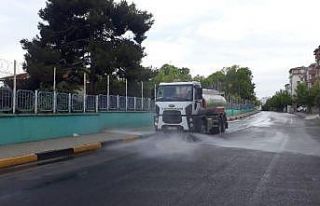Hayat normalleşiyor dezenfeksiyon çalışmaları...