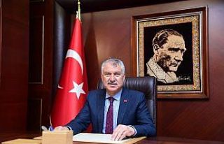 Hayır yapmak isteyen ile ihtiyacı olan Şefkat Köprüsü’nde...