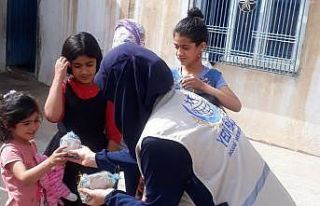 Hayırseverlerden çocuklara bayram armağanı