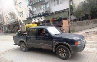 Hisarcık Belediyesi’nden cadde ve sokakları dezenfekte...