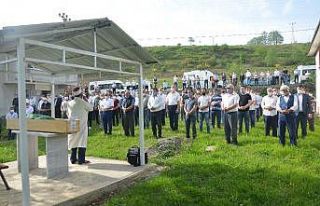 Husumetlileri tarafından öldürülen kişi son yolculuğuna...