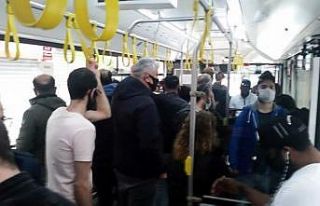 İETT otobüsündeki yoğunluk pes dedirtti