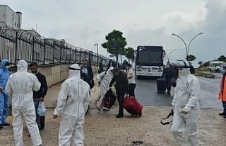 Irak’tan gelen 127 Türk vatandaşı Mardin’deki...