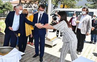 Isparta Belediye Başkanı Başdeğirmen, korona virüsten...