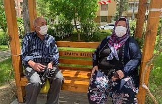 Isparta’da yaşlıların iznine sıcak engeli