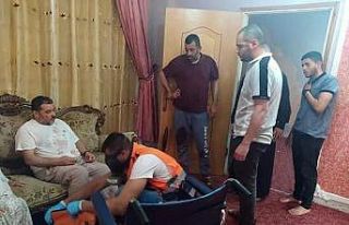 İsrail askerlerinden Filistinli gazetecinin ailesine...