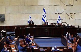 İsrail’de Netanyahu-Gantz hükümeti yemin etti