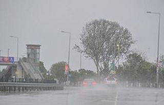 İstanbul güne yağmurla uyandı