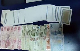 İstanbul’da kumar oynanan kıraathanelere operasyon