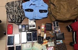 İstanbul’da yabancı uyruklu sahte “polis”...