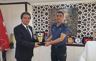 İsveç Fahri Konsolosu Tokuş’tan Emniyet Müdürü...