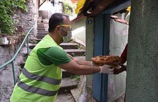 İzmit’te ihtiyaç sahiplerinin iftar sofrası aşsız...