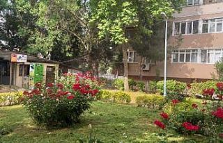 İzmit’te, Şehitler Parkı’na bayram bakımı