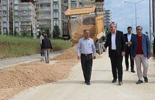 Kahta’da bozuk yollar yenileniyor