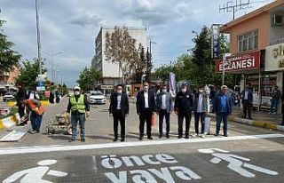 Kahta’da önce yaya görselli çizgi çalışması...