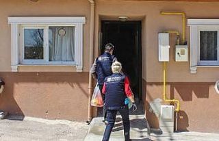 Karacabey, sosyal yardım işlerinde de örnek oluyor