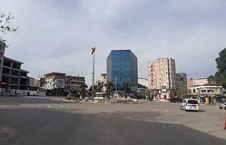 Karacabey’de bazı cadde ve sokaklarda maskesiz...