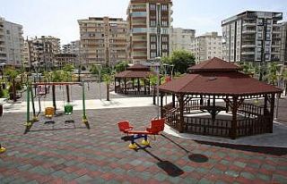 Karaköprü’de Engelsiz Park’ın yapım çalışmalarında...