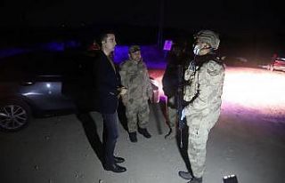 Kaymakam Kırçuval’dan gece yol kontrol denetimi