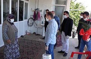 Kaymakam Mutlu şehit annelerini ziyaret etti