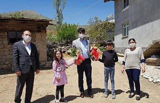 Kaymakam Sevgili’den engellilere duygulandıran...