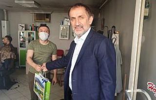 Kaynaşlı’da berber ve kuaförlere hijyen seti...