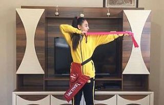 Kayserili okçular evde çalışıyor