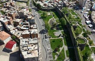 Kısıtlamanın 2’nci gününde de Diyarbakır’ın...