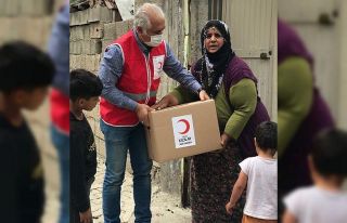 Kızılay’dan 12 bin 800 aileye yardım