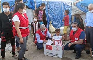 Kızılay’dan tarım işçilerine gıda yardımı