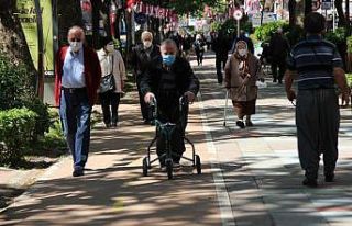 Kocaeli’de günler sonra sokağa çıkan 65 yaş...