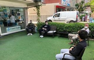 ‘Kontrollü Hayat’ın ilk gününde kuaför ve...
