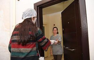 Konyaaltı Belediyesi, nüfusunun 5 katı maskeyi...