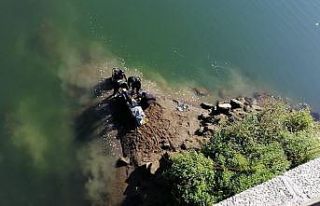 Köprüden ırmağa atlayan gencin cesedi bulundu