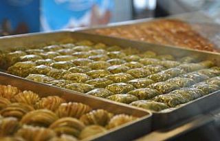 Korona virüs Ramazan Bayramı öncesi pastaneleri...